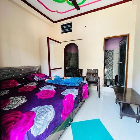 Gayatri Homestay Rudraprayāg Exterior photo